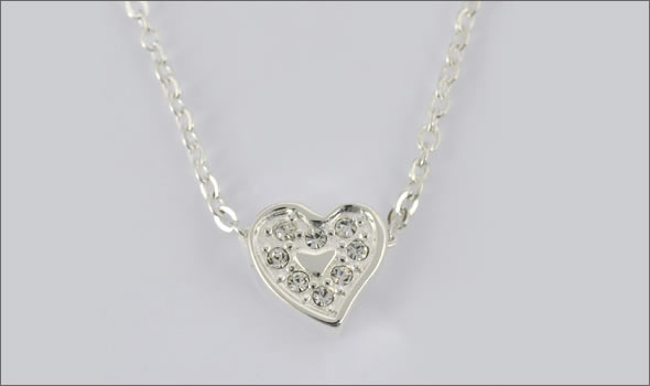 フォリフォリ ≪取り寄せ商品≫ シルバープレーテッド×クリスタル ハートモチーフ ネックレス 3N13F065C
