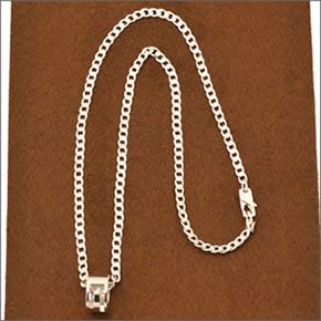 グッチ  ネックレス シルバー 223351-J8400-8106