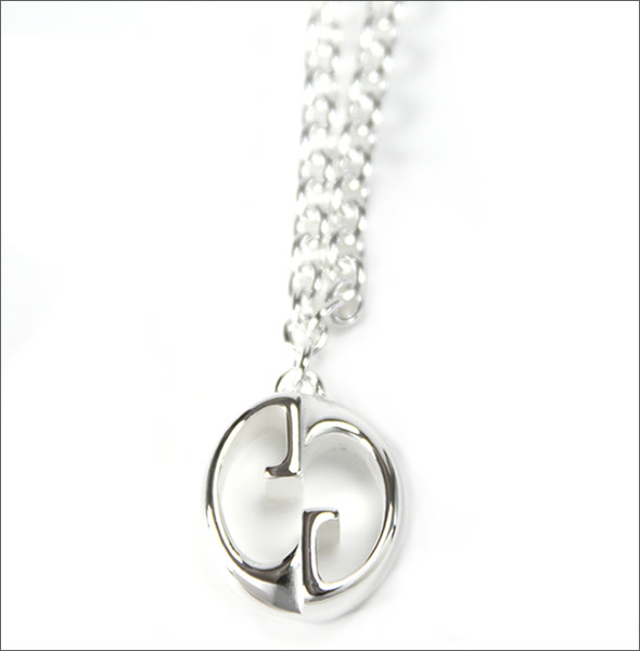 グッチ  ネックレス シルバー 285478-J8400-8106