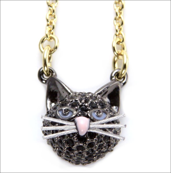 ケイトスペード WBRUA448-008 OUT OF THE BAG Pendant 猫モチーフ ブルーアイズ キャット ブラックパヴェ・クリスタル ペンダント/ネックレス