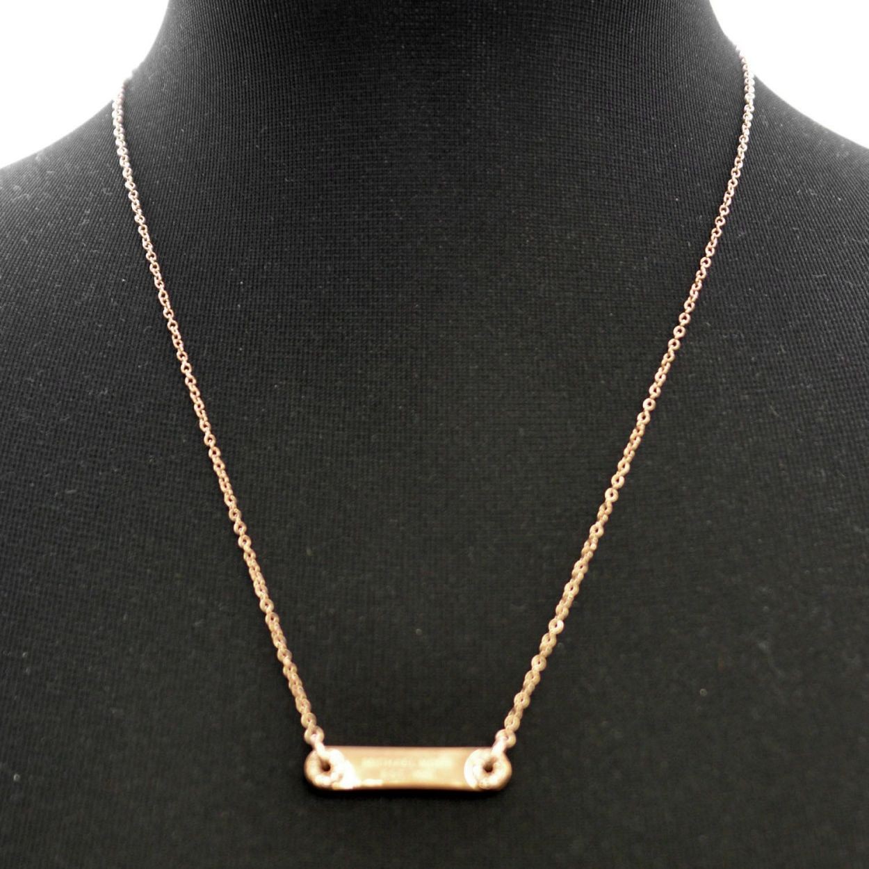 マイケルコース MICHAEL KORS MKJ6384791 Haute Hardware パヴェ ロゴプレート ネックレス ペンダント