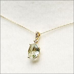 マレア リッチ  半貴シリーズ K10 ネックレス ペンダント ゴールド×グリーンアメジスト/ホワイトサファイア 12KJ-20