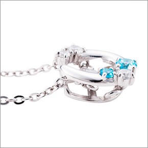 ホワイトクローバー white clover WCFP002RD 【Swing Stone】 スウィングストーン シリーズ 揺れ続ける不思議なキュービック ネックレス ホースシュー 馬蹄型 シルバー