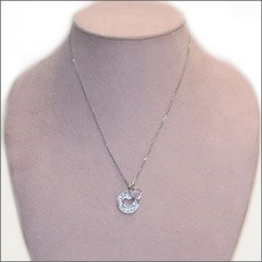 スワロフスキー  Amorous ペンダント 5055520