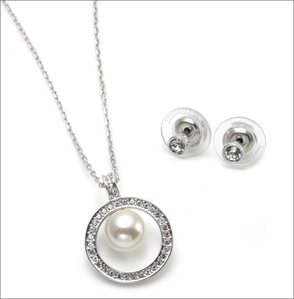 スワロフスキー Appear ホワイトクリスタル・パール クリスタル サークル ペンダント/ クリスタル ピアス　セット 5048087