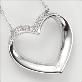 スワロフスキー Cupidon ハートモチーフ クリスタルパヴェ  ペンダント ネックレス 5119331