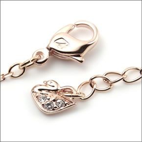 スワロフスキー Swan スワンモチーフ ネックレス・ペンダント 5121597