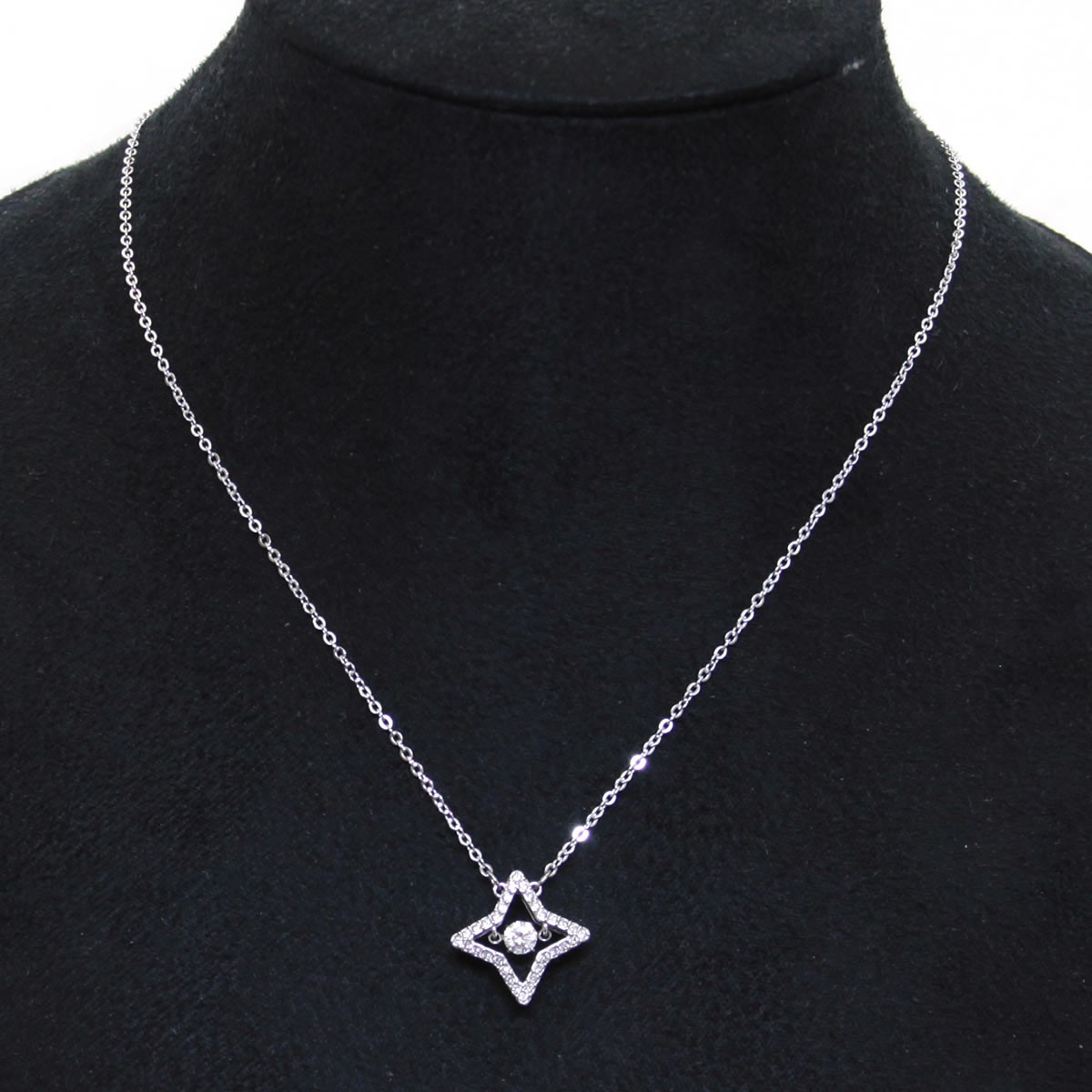 スワロフスキー SWAROVSKI 5349654 ダンシングクリスタル クリスタルパヴェ 星型モチーフ ネックレス ペンダント Sparkling Dance Star