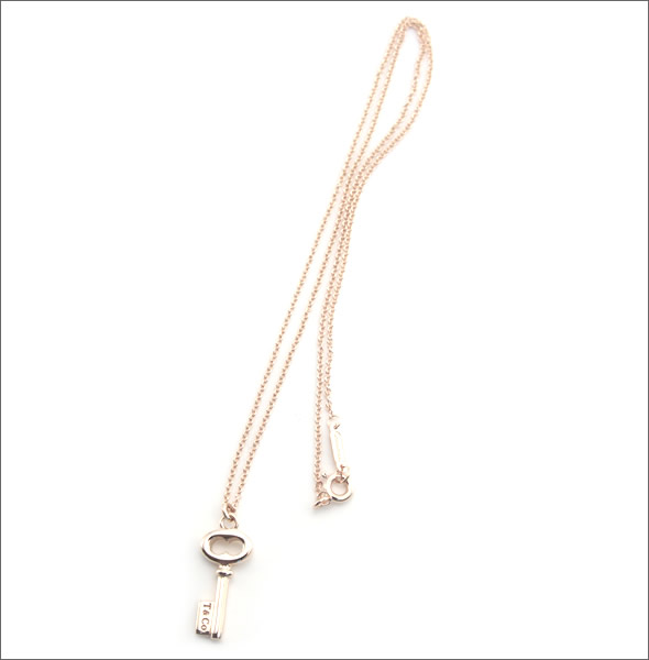 ティファニー  キー T&Co. ペンダント ミニ 16in 18R 25460952