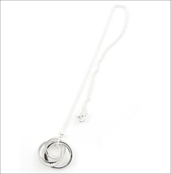 ティファニー  1837 インターロッキング サークル ペンダント・ネックレス スモール 18in 29430128