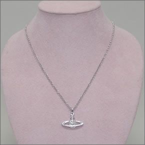 ヴィヴィアン ウェストウッド  ミニバス レリーフ ペンダント・ネックレス シルバー 0017-01-02