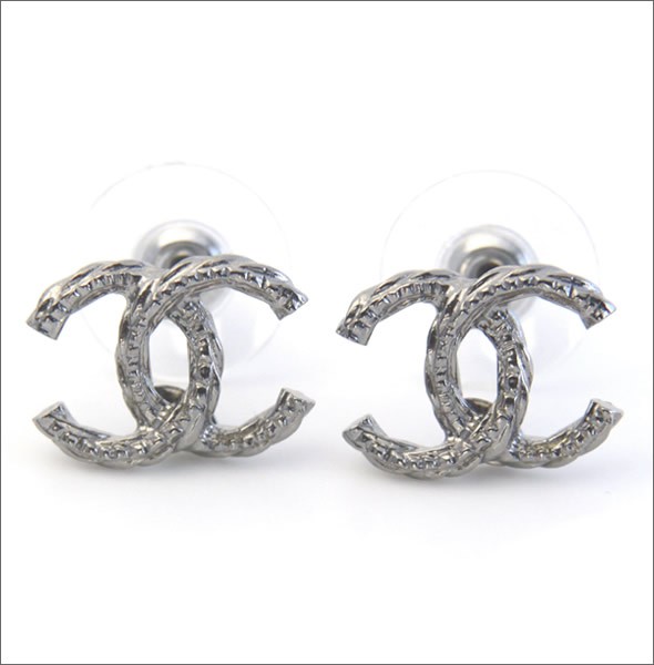 シャネル A85894 RUTHENIUM  COCO ココマーク CCロゴ スタッド ピアス
