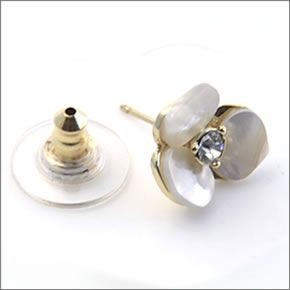 ケイトスペード DISCO PANSY Studs パンジーモチーフ クリスタル・ビジュー スタッド ピアス WBRU6748-110