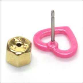 マークバイマークジェイコブス Open Heart Studs エナメル オープンハート ピアス M0004216-676　KNOCKOUT PINK