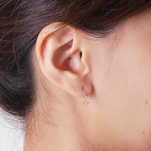 マレア リッチ Marea rich 16KJ-04 K10×ダイアモンド スターモチーフ フック ピアス Precious Star Pierced Earrings