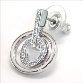 スワロフスキー  Circle ピアス 5007750