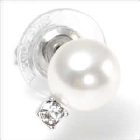 スワロフスキー Tricia  ホワイトクリスタル・パール チャトン・クリスタル ピアス  1179751