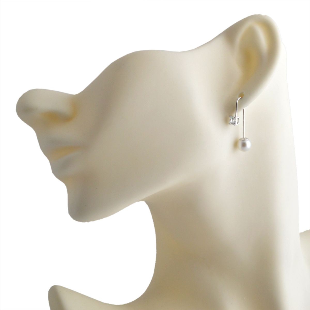 スワロフスキー SWAROVSKI 5186650 Attract Wire  クリスタル パール ワイヤー ピアス