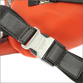 コーチ ≪取り寄せ商品≫トンプソン メンズ ワンショルダー ボディバッグ パーシモン  70360 SV/P8