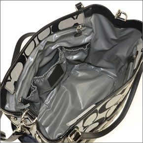 コーチ ≪取り寄せ商品≫シグネチャー  オムツ替えマット付 2WAY マザーズバッグ ベビーバッグ  25142 SBWBK