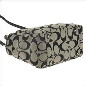 コーチ ≪取り寄せ商品≫シグネチャー  オムツ替えマット付 2WAY マザーズバッグ ベビーバッグ  25142 SBWBK