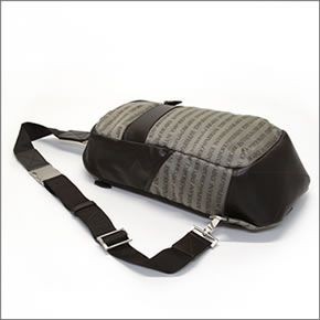 エンポリオアルマーニ  ロゴ織り メンズ 縦型 ショルダー ボディバッグ 肩掛け・ナナメ掛け YEML54 YCF04 87339