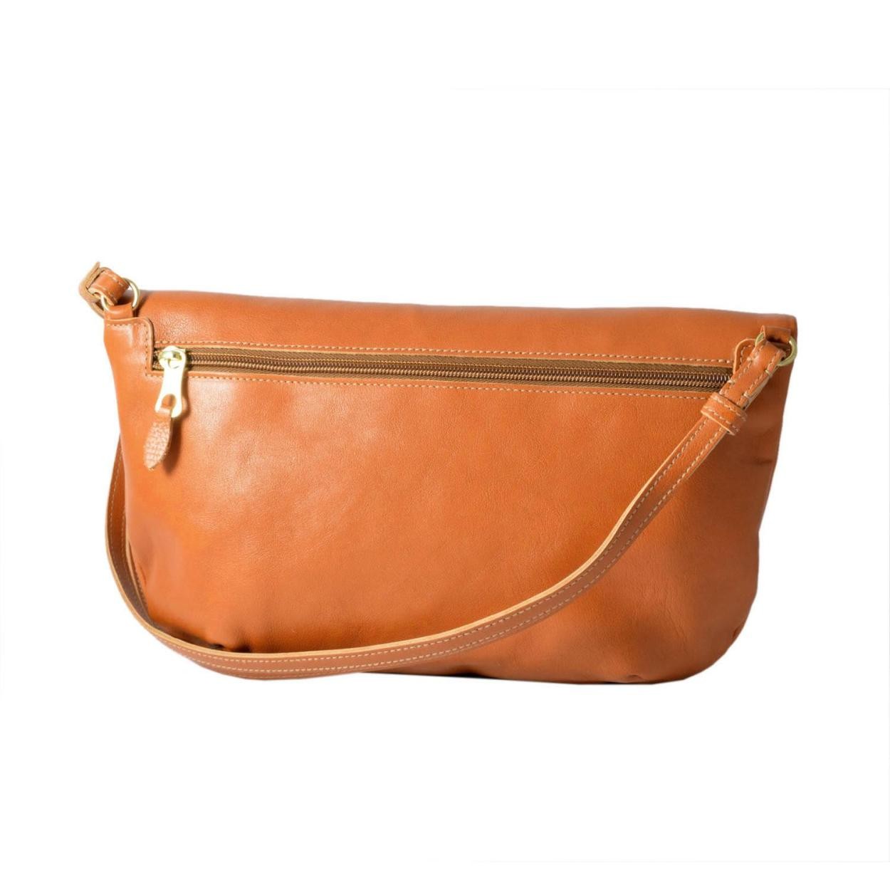 イルビゾンテ IL BISONTE A2172 P 145 Caramel 2WAY がま口 ショルダーバッグ クロスボディ CLUTCH