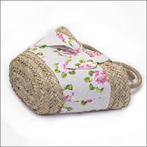 ジェシースティール  大きなリボンとフラワープリント布がキュートなカゴバッグ Peony Stripe Seagrass Beach Bag シーグラス ビーチバッグ ≪2014SS≫ 822-JS-251