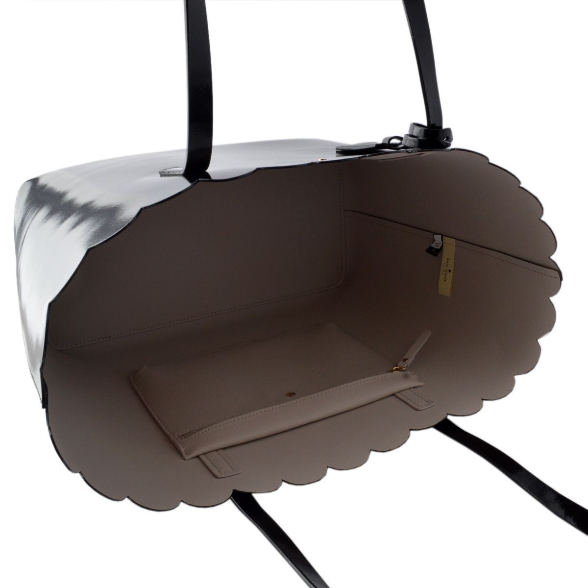 ケイトスペード Kate Spade PXRU7061 290 スカラップデザイン 内外バイカラー トートバッグ LILY AVENUE PATENT carrigan
