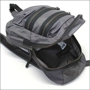 マークバイマークジェイコブス M0002401 057 Faded Aluminum Domo Arigato Mini Packrat ドーモ アリガト パックラット ナイロン ミニ バックパック リュックサック ≪2015AW≫