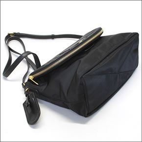 マークバイマークジェイコブス M0006017 001 Black Preppy Legend Natasha IDタグ付 プレッピー レジェンド ナターシャ ショルダーバッグ クロスボディ ≪2015AW≫