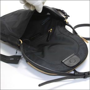 マークバイマークジェイコブス M0006018 001 Black Preppy Legend Mini Natasha IDタグ付 プレッピー レジェンド ミニ ナターシャ ショルダーバッグ クロスボディ ≪2015AW≫