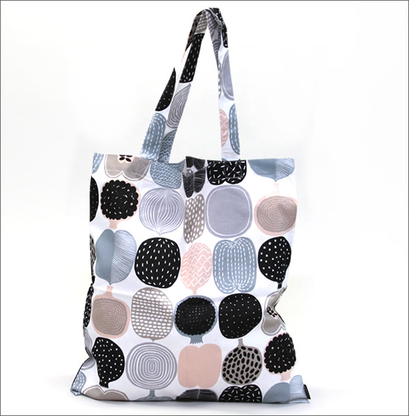 マリメッコ KOMPOTTI BAG コンポッティ フルーツモチーフ ファブリック トートバッグ  エコバッグ 065751 180 white/beige/grey