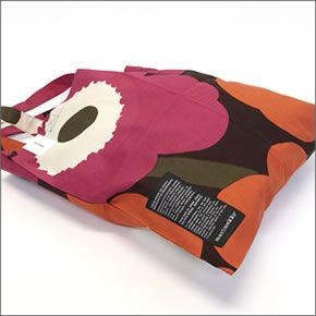 マリメッコ SILVER MEDAL BAG 062420 100 F UNIKKO ウニッコ柄 ファブリック トートバッグ  エコバッグ