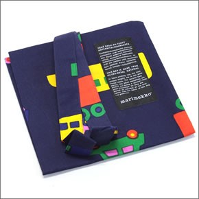 マリメッコ SILVER MEDAL BAG 062420 162 H BOBOO ブーブー くるまモチーフ柄 ファブリック トートバッグ エコバッグ