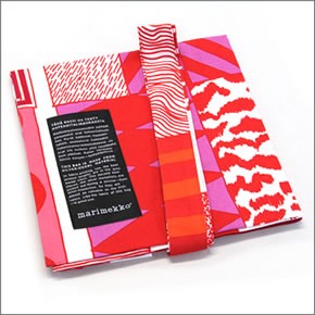 マリメッコ SILVER MEDAL BAG 062420 162 K AJATUS ON TARKEIN アヤトゥスオンタルケイン パッチワーク風デザイン ファブリック トートバッグ エコバッグ