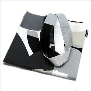 マリメッコ RUUTU-UNIKKO BAG 067302 990 black/grey ウニッコ柄×チェック ファブリック トートバッグ  エコバッグ