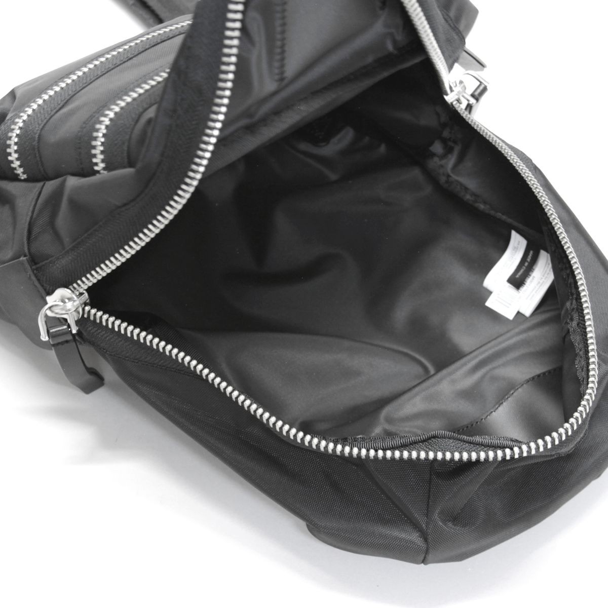 マークジェイコブス MARC JACOBS M0012702-001 Black ダブルJロゴ ナイロン ミニ バックパック リュックサック Nylon Biker Mini Backpack