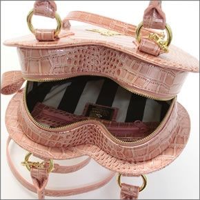 ヴィヴィアン ウエストウッド  クロコ型押し ハート型 2WAY ショルダー・ハンドバッグ NEW CHANCERY 6320 468 SALMONE