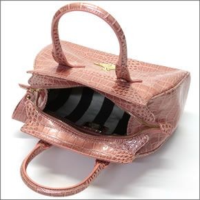 ヴィヴィアン ウエストウッド  クロコ型押し 2WAY ショルダー・ハンドバッグ NEW CHANCERY 6454 468 SALMONE