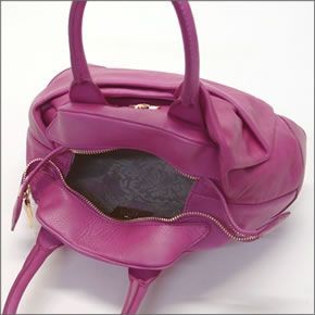 ヴィヴィアン ウエストウッド  カウレザー ハンドバッグ POCKET YASMINE 6585 421 FUXIA
