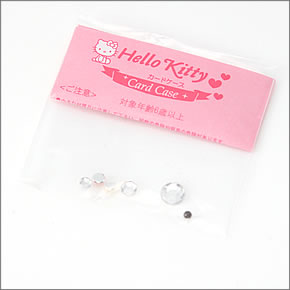 hello kitty（ハローキティ）キラキラ(ラインストーン）キティラー必須アイテム　ミラーつき　デコカードケースKTCDS002