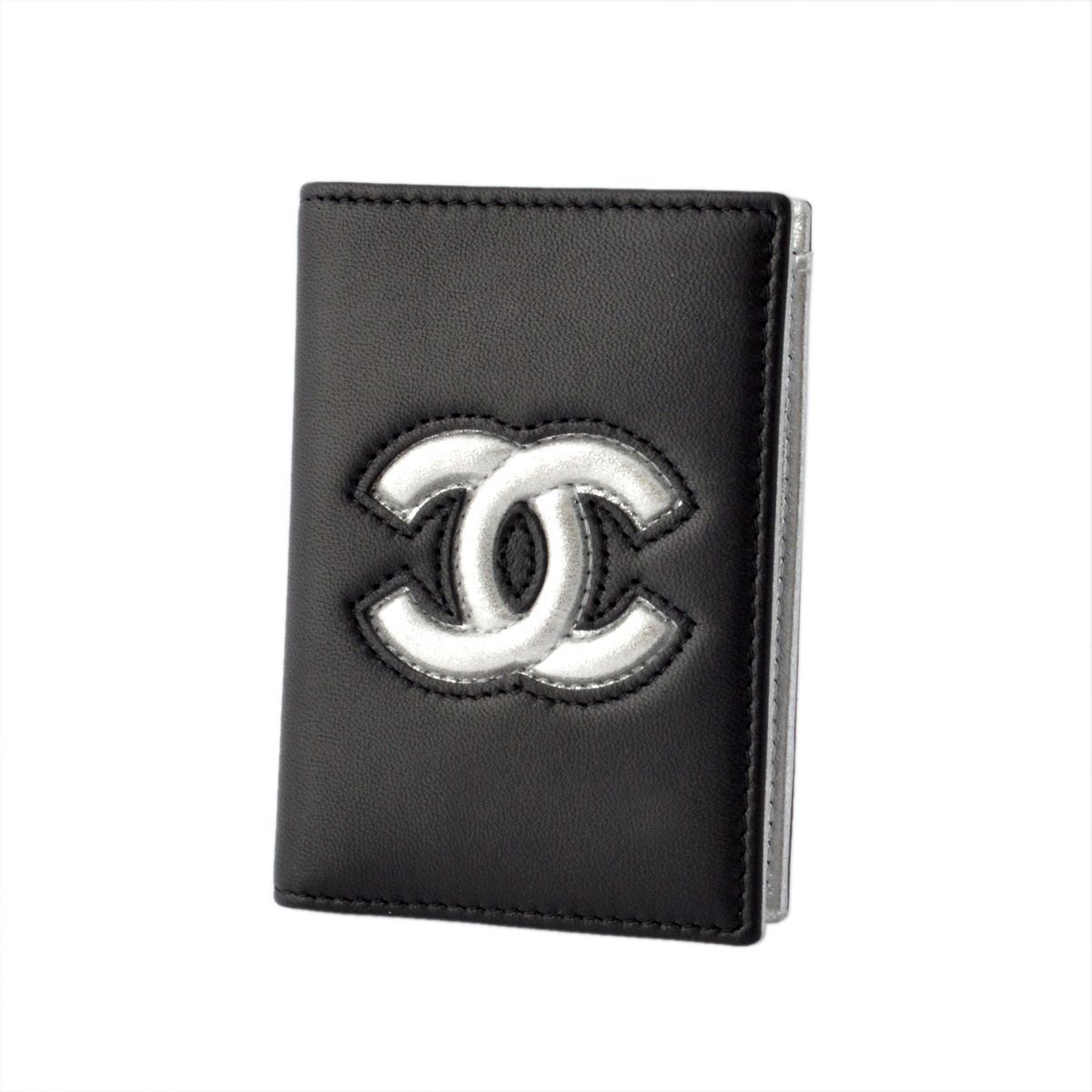 シャネル CHANEL  80954 Y25418 C0790  COCO ロゴエンボス ラムスキン/メタリックラムスキン パスケース カードケース 定期入れ