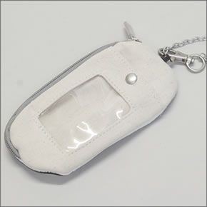 アネロ  ZH-E0211-SI スニーカー型 キーリング＆パスケース付 ポーチ 紐が伸び～るリール式で自動改札にも便利♪
