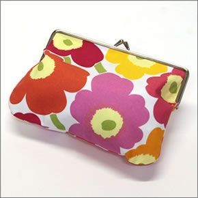 マリメッコ PUOLIKAS KUKKARO MINI UNIKKO ミニウニッコ柄 がま口 コットンパース マルチポーチ 小物入れ 037773 201 white/orange/pink