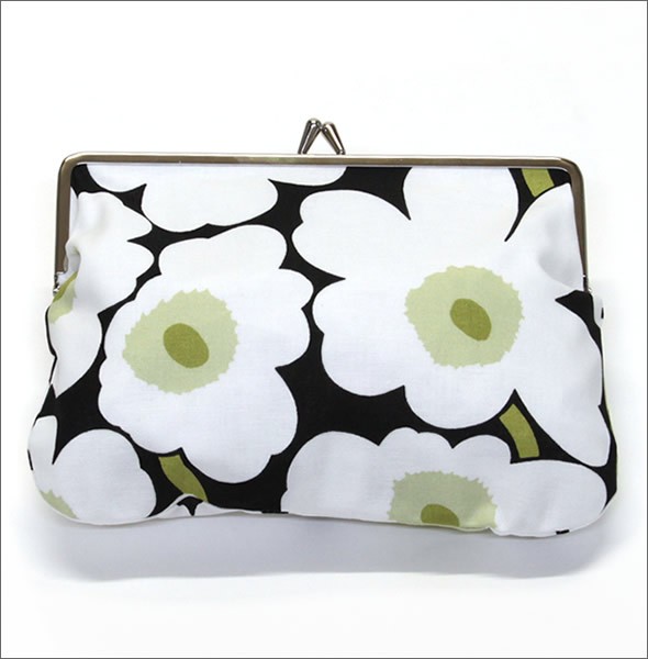 マリメッコ PUOLIKAS KUKKARO MINI UNIKKO ミニウニッコ柄 がま口 コットンパース マルチポーチ 小物入れ 037773 910 black/white/green