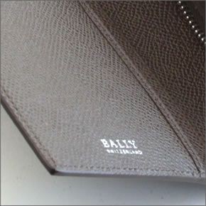 バリー BALIRO.B 146 AUBERGINI MAN/BARK 14 ファスナー小銭入れ付 二つ折り長財布 型押しカーフ