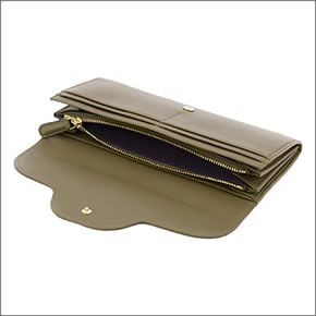 ブルガリ ≪取り寄せ商品≫ ライオンモチーフ金具付 二つ折り長財布 35242 CALF/VET