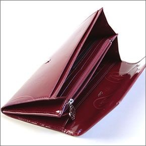 カルティエ L3001281 HAPPY BIRTHDAY ハッピーバースデー 2Cロゴ型押し 二つ折り長財布