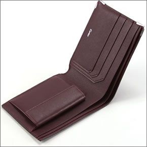カルティエ L3001369 MUST  マスト 2Cロゴ型押し 小銭入れ付 二つ折り財布